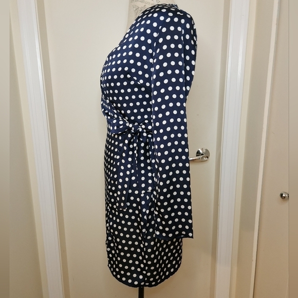 Retro polkadot wrap dress - Picture 2 of 12
